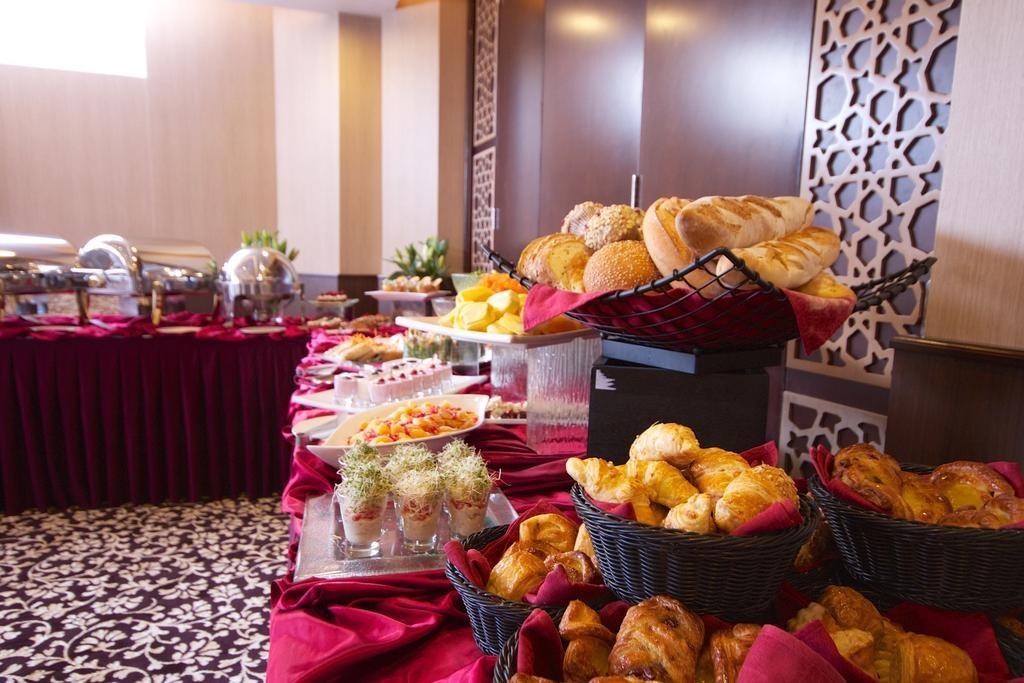 Welcome Hotel Apartments 1 Дубай Экстерьер фото