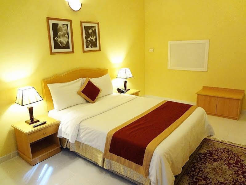 Welcome Hotel Apartments 1 Дубай Экстерьер фото