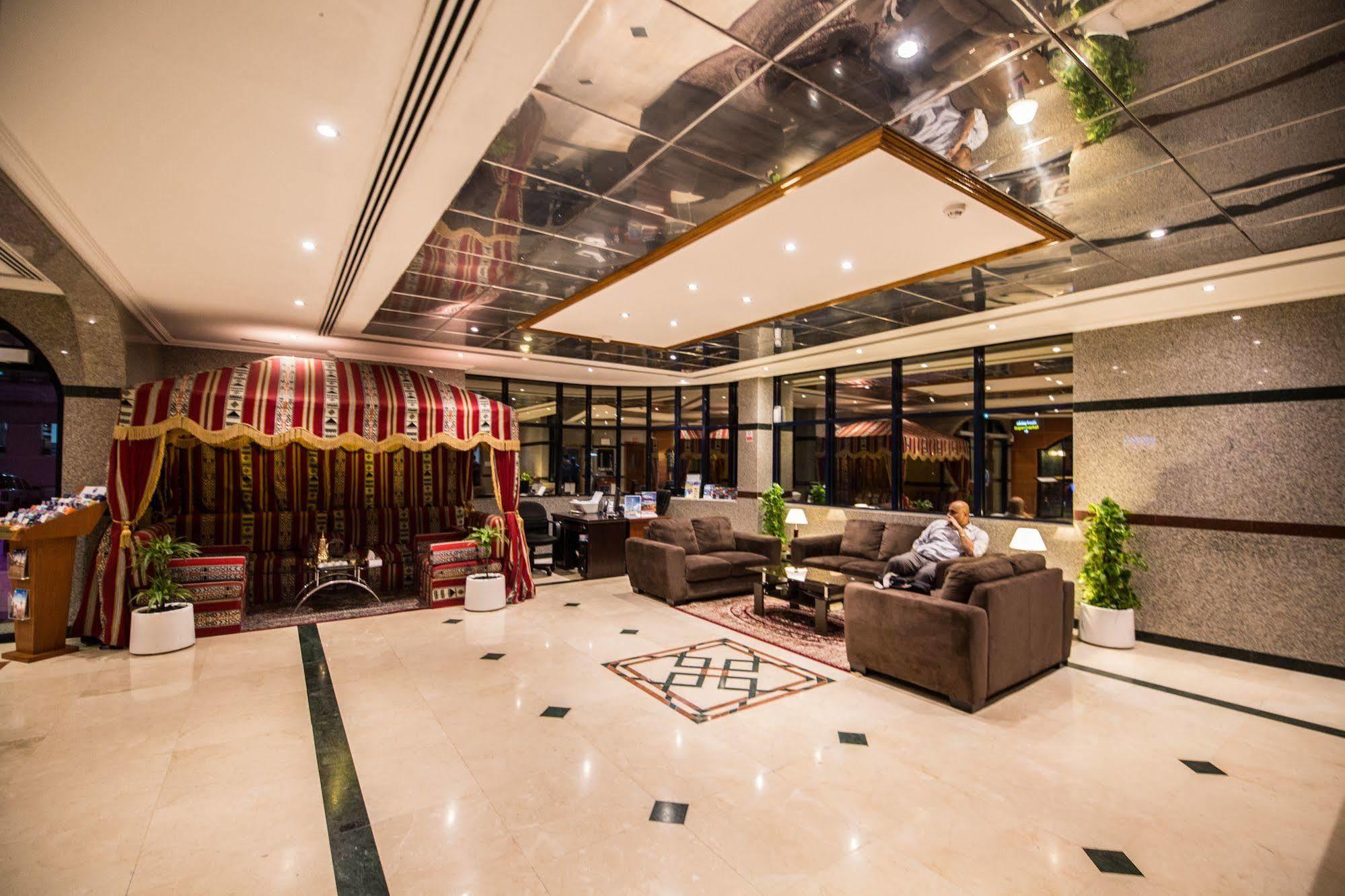 Welcome Hotel Apartments 1 Дубай Экстерьер фото